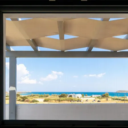 Paros Casa Costa Oro * クリシ・アクティ