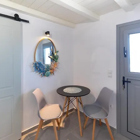 Paros Casa Costa Oro